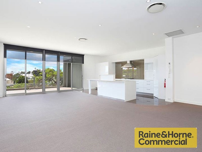 8/31 Thompson Street, Bowen Hills QLD 4006