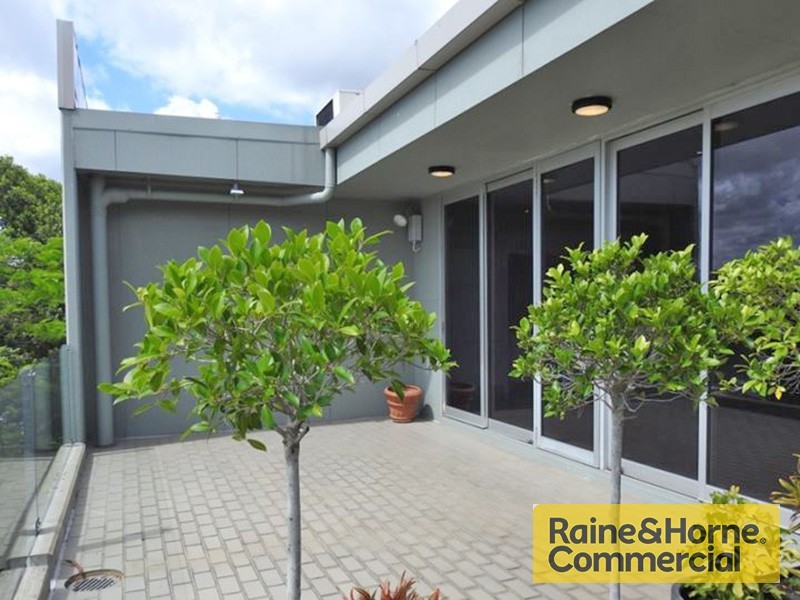 8/31 Thompson Street, Bowen Hills QLD 4006