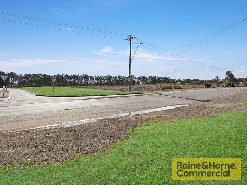 406 Main Myrtletown Road, Pinkenba QLD 4008