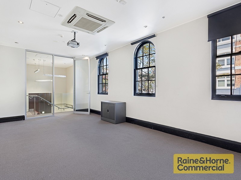 2 Berwick Street, Fortitude Valley QLD 4006