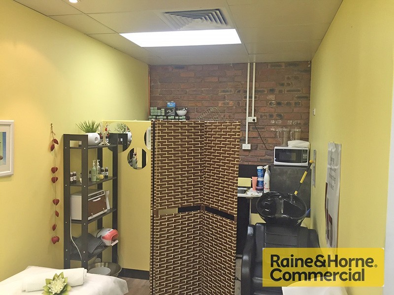 Arana Hills QLD 4054