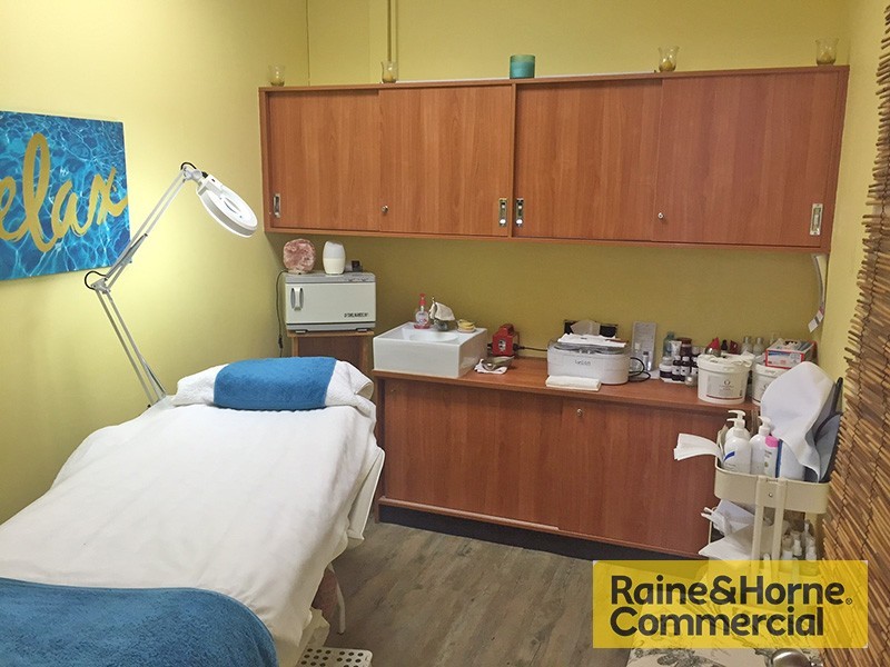 Arana Hills QLD 4054