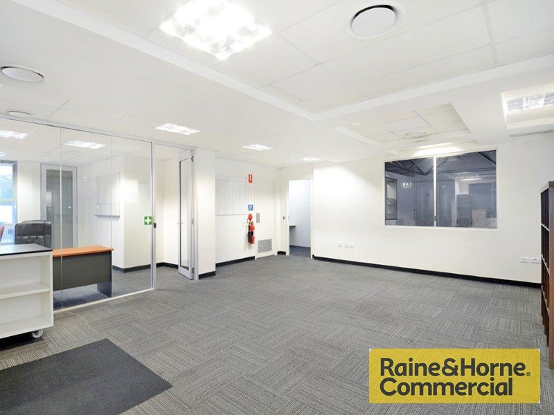 Office/72-74 Zillmere Road, Geebung QLD 4034