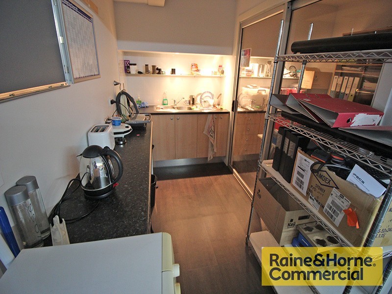 8/41 Park Road, Milton QLD 4064