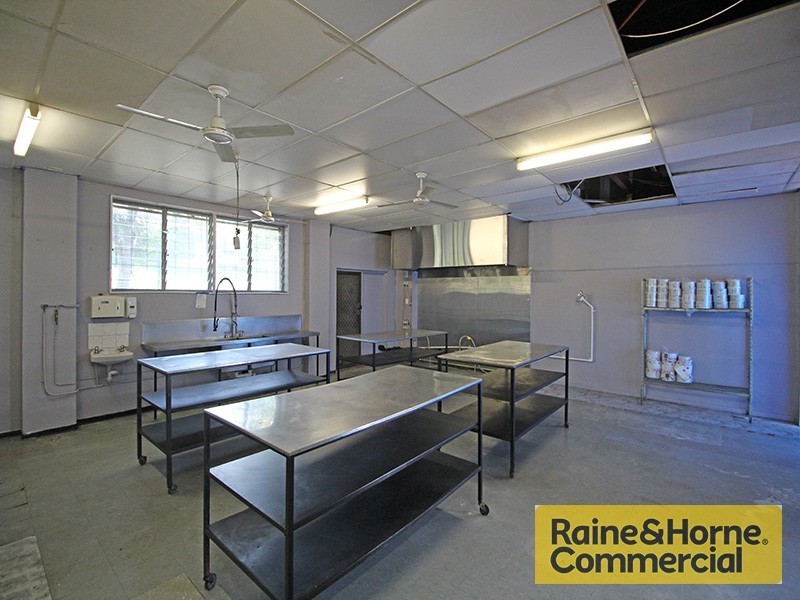 Everton Hills QLD 4053