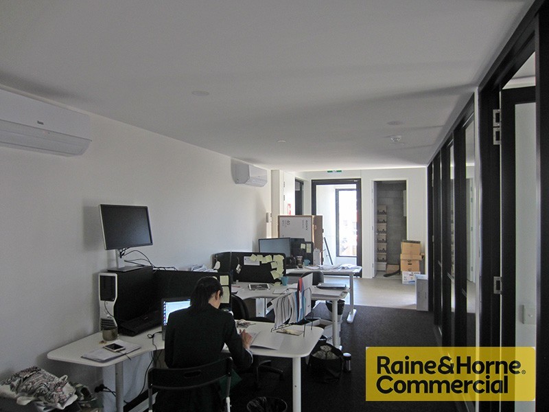 219 Lutwyche Road, Windsor QLD 4030