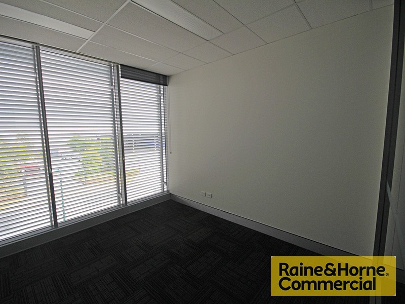 3/368 Earnshaw Road, Banyo QLD 4014