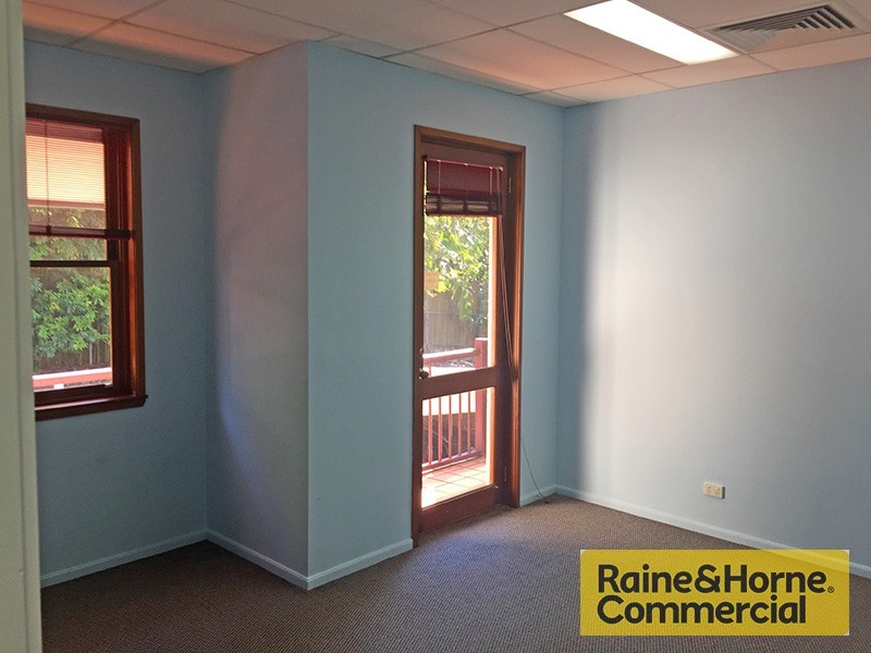 25/1 Park Road, Milton QLD 4064