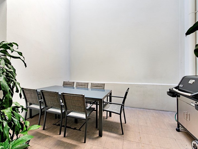 21 McLachlan Street, Fortitude Valley QLD 4006