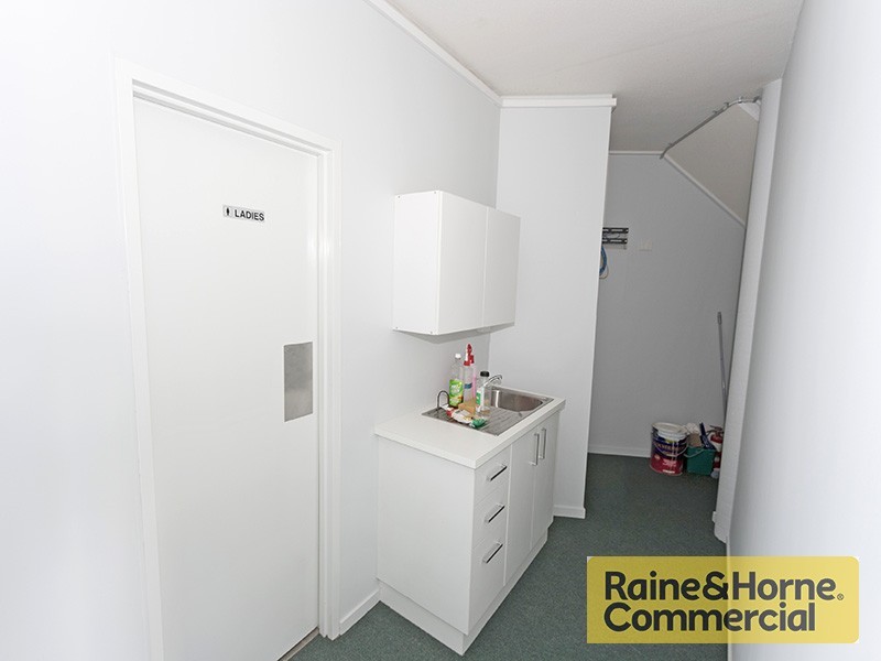 2/7 Camford Street, Milton QLD 4064