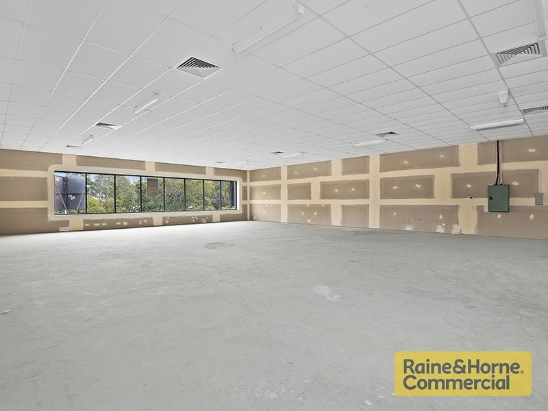 2a/47 Brighton Road, Sandgate QLD 4017