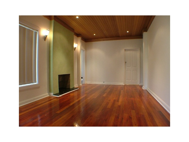 16 Olive Crescent, Peakhurst NSW 2210