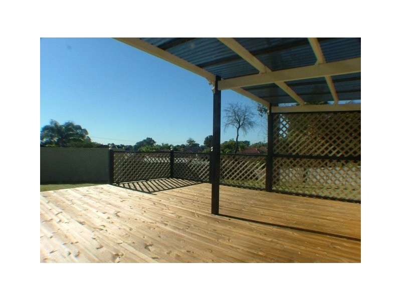 16 Olive Crescent, Peakhurst NSW 2210