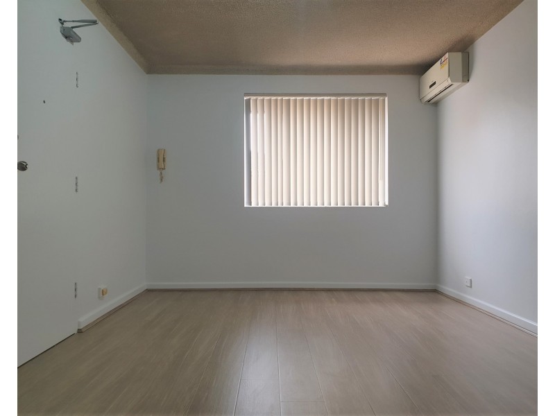 7/2 Forbes Street, Warwick Farm NSW 2170