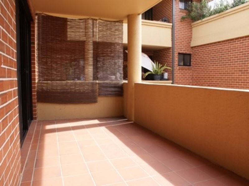 17 / 170 Greenacre Road, Bankstown NSW 2200