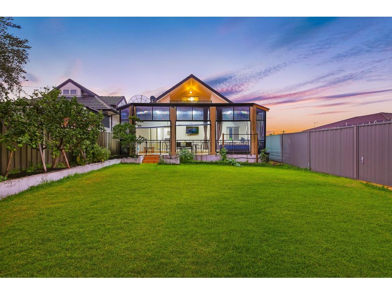 6 John Street, Bexley NSW 2207