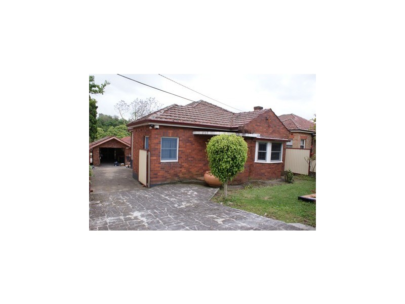 176 Slade Road, Bardwell Park NSW 2207