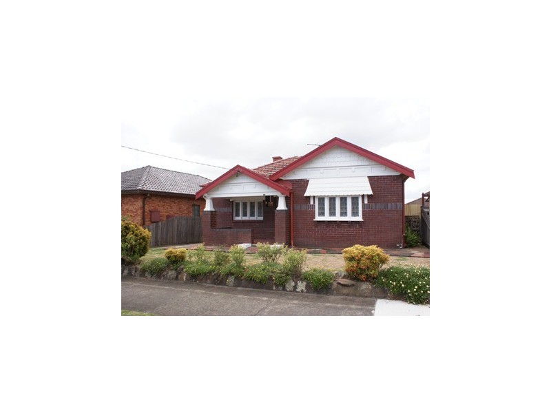 18 PARKER AVENUE, Earlwood NSW 2206