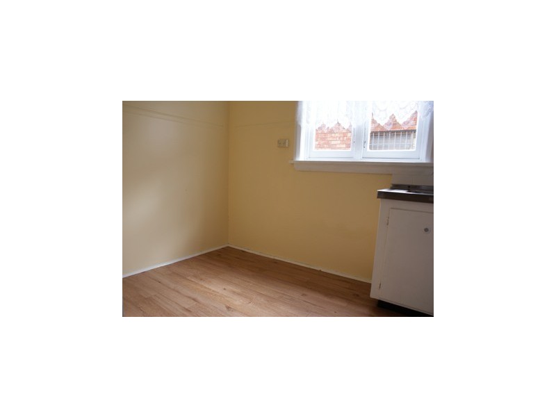 18 PARKER AVENUE, Earlwood NSW 2206