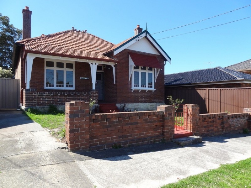 2 Carrington Street, Bexley NSW 2207