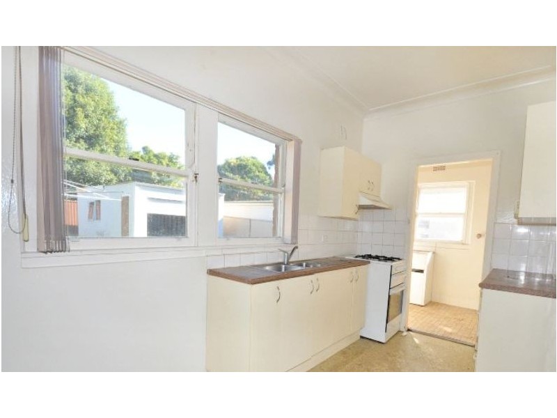 101 Donald Street, Hurstville NSW 2220