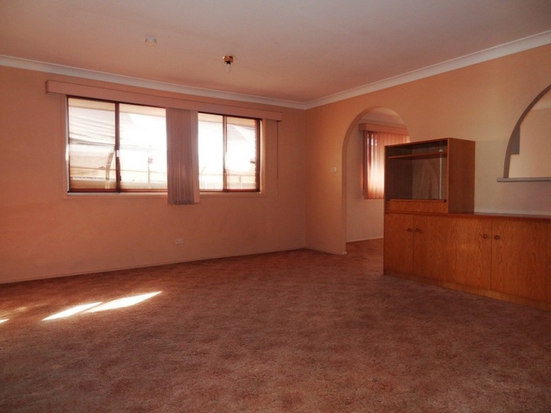 21 Bligh Avenue, Lurnea NSW 2170