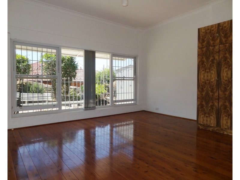 26a Atkinson Street, Arncliffe NSW 2205