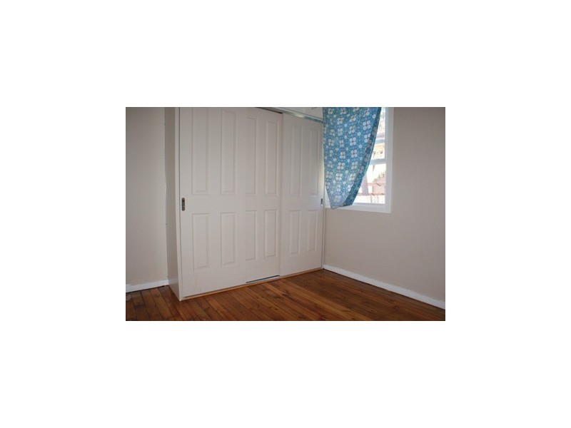 52 Lawrence Street, Peakhurst NSW 2210