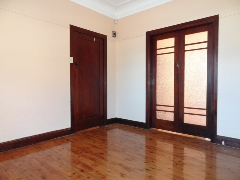 18 Jarrett Street, Clemton Park NSW 2206