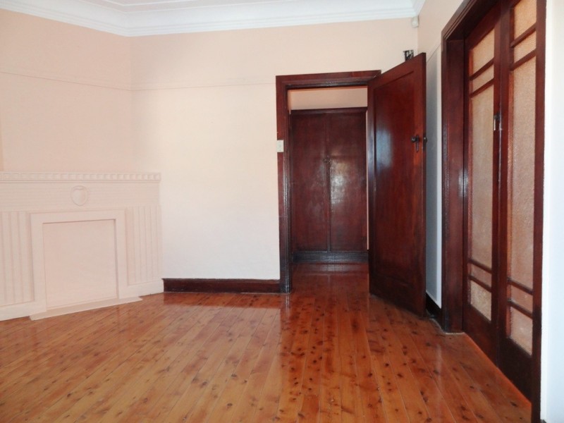 18 Jarrett Street, Clemton Park NSW 2206