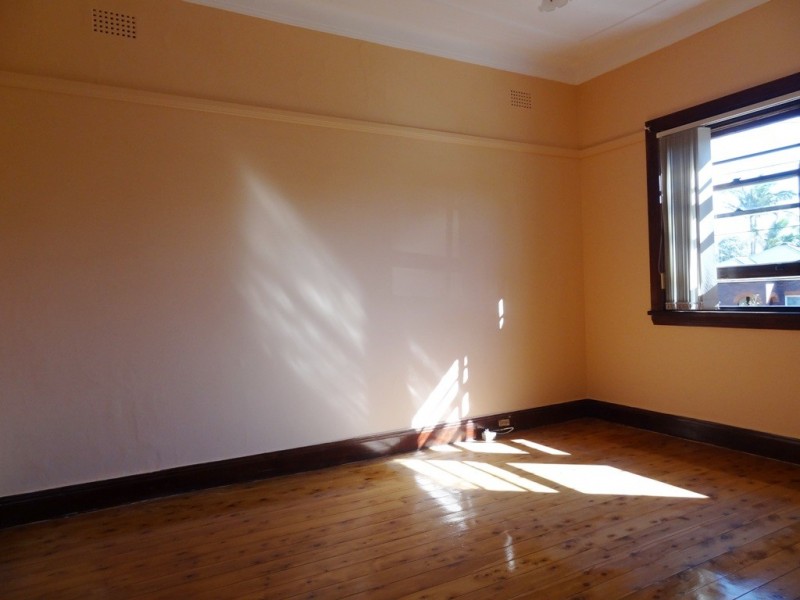 18 Jarrett Street, Clemton Park NSW 2206