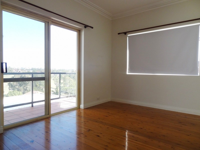 2a Virginia Avenue, Bardwell Valley NSW 2207