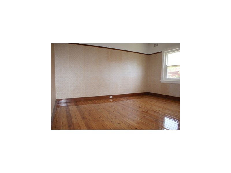 95 Staples Street, Kingsgrove NSW 2208