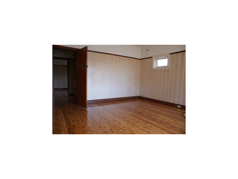 95 Staples Street, Kingsgrove NSW 2208