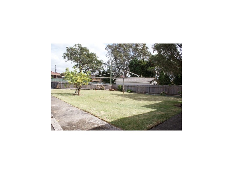 95 Staples Street, Kingsgrove NSW 2208