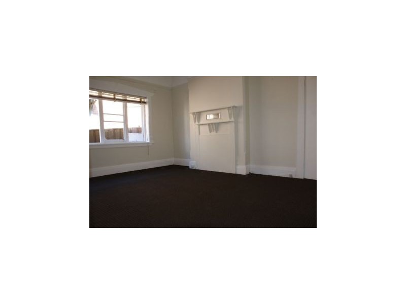 8 Medway Street, Bexley NSW 2207