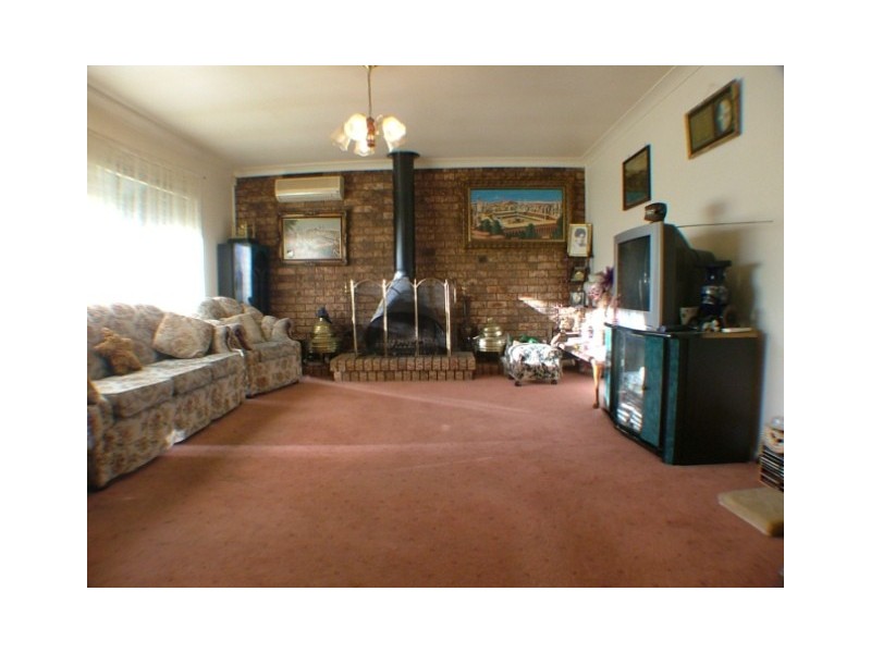 11 Boeing Place, St Clair NSW 2759