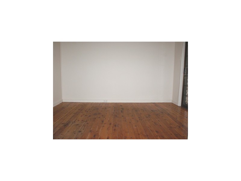 14 McCallum Street, Roselands NSW 2196