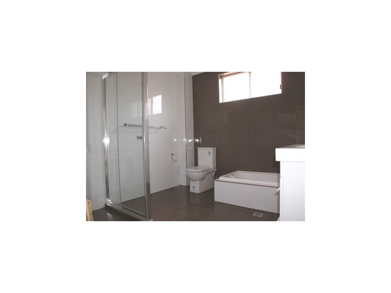 77 Fleet Street, Carlton NSW 2218