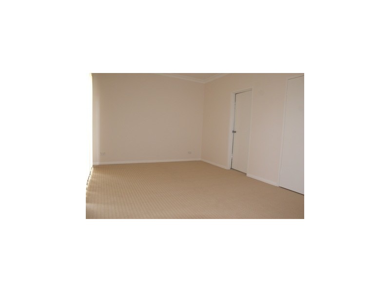 77 Fleet Street, Carlton NSW 2218