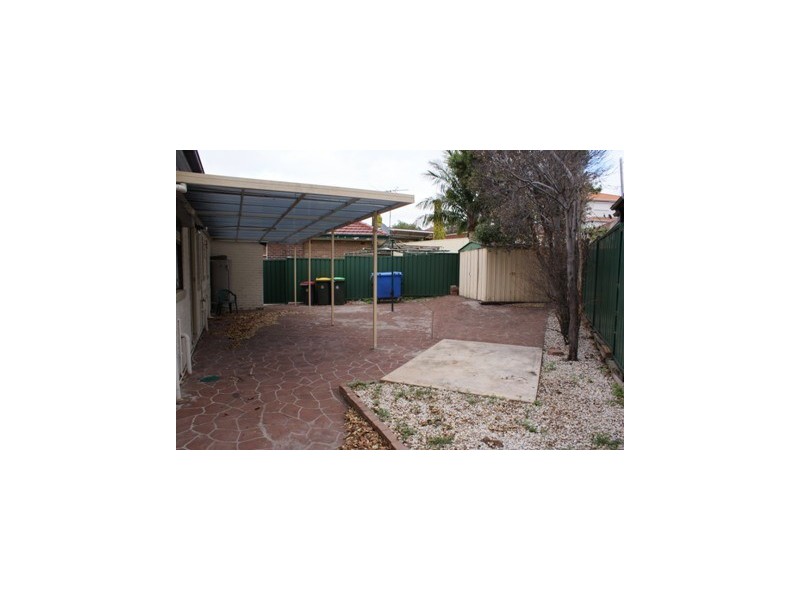 5 Flat Rock Road, Kingsgrove NSW 2208