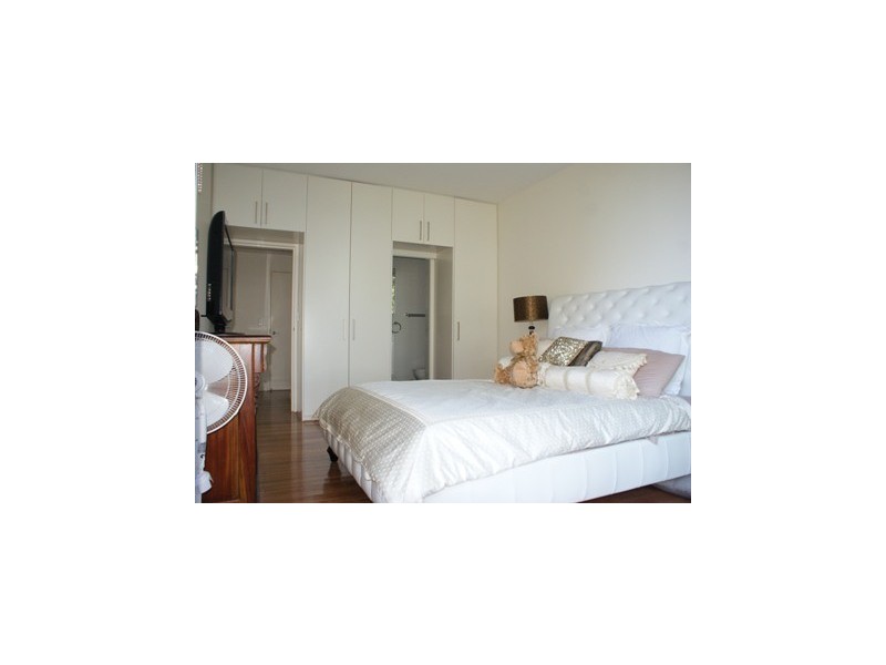 5/242 Pacific Higway, Greenwich NSW 2065