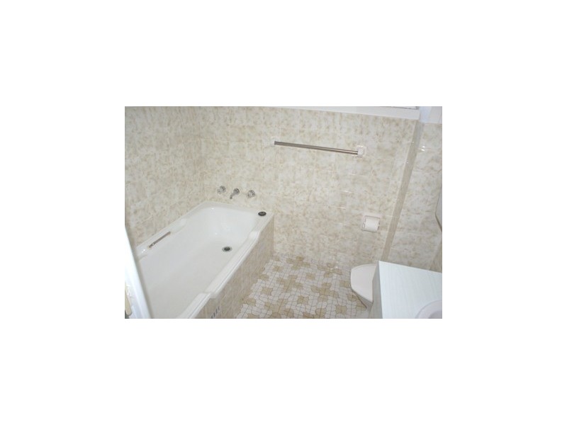 2/15 Gladstone Street, Bexley NSW 2207