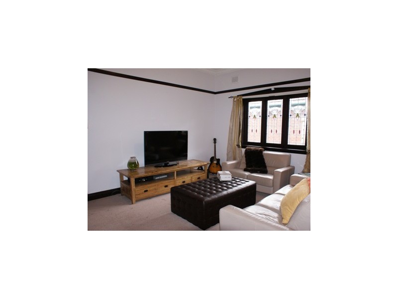 6 Alexander Street, Penshurst NSW 2222