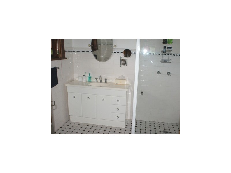 6 Alexander Street, Penshurst NSW 2222