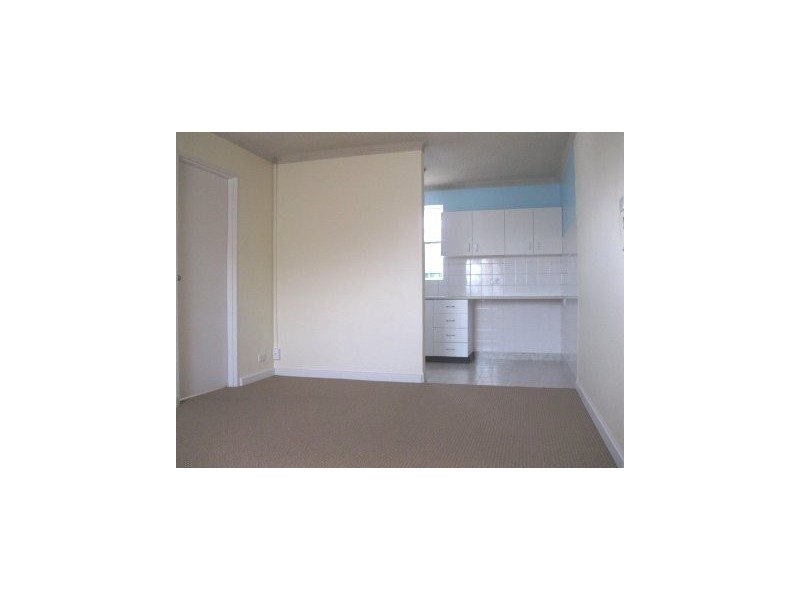 7/2 Forbes Street, Warwick Farm NSW 2170