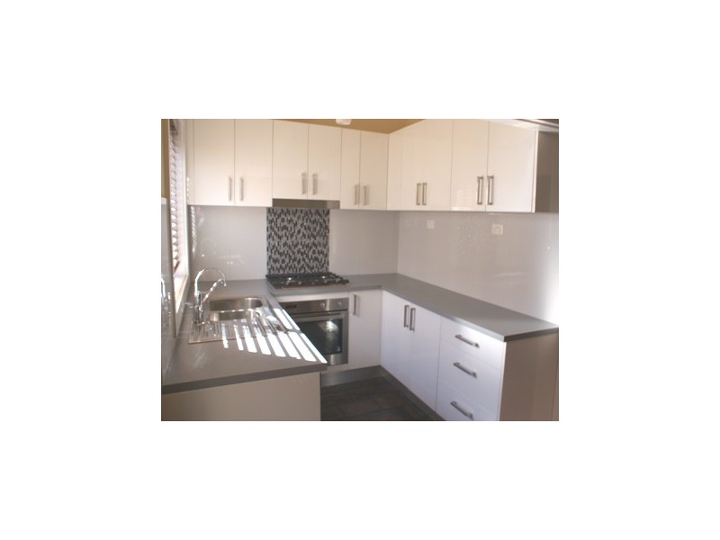 6 Hillcrest Ave, Bardwell Valley NSW 2207