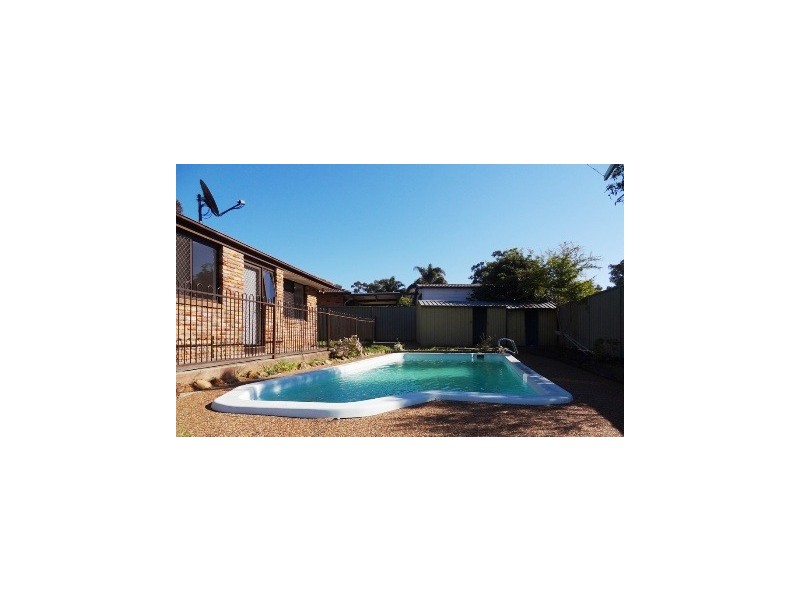 7 Tobermory Avenue, St Andrews NSW 2566