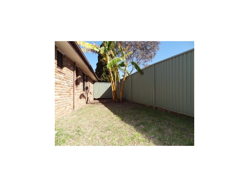 7 Tobermory Avenue, St Andrews NSW 2566