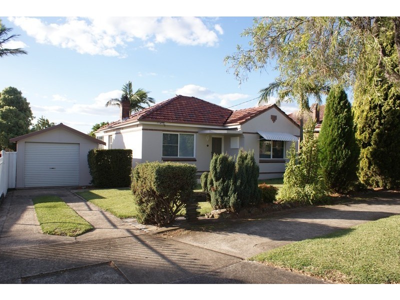 41 Turton Avenue, Clemton Park NSW 2206